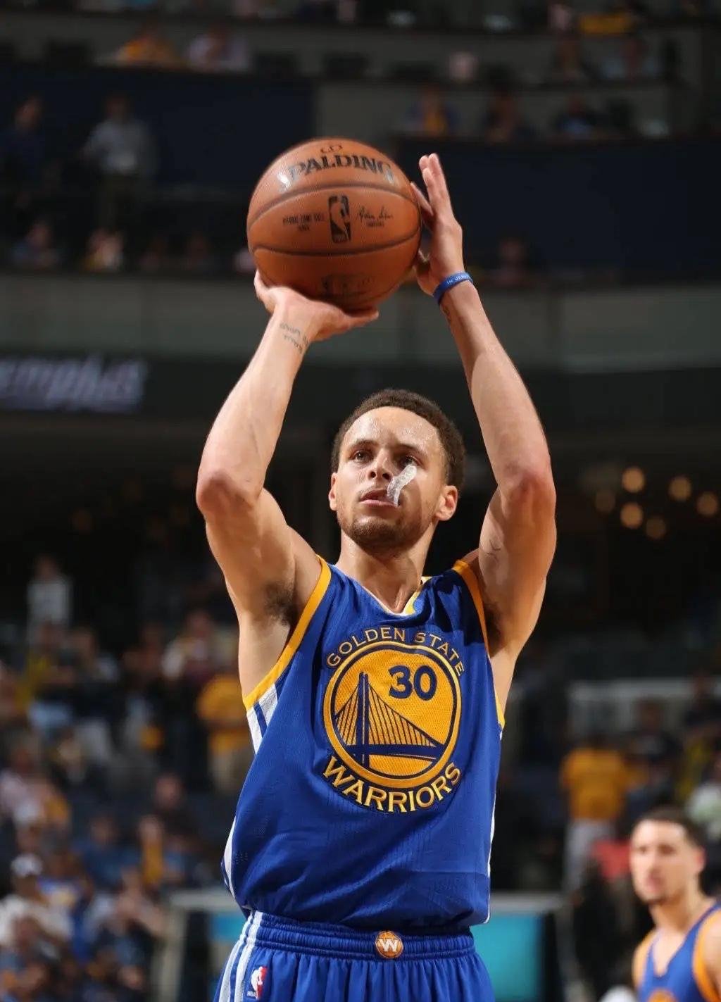 AYX中国-关于库里在中国队比赛中状态火爆国际比赛日俄克拉荷马雷霆备战社区盾，网友：Ming在巴塞罗那比赛中逆转的信息