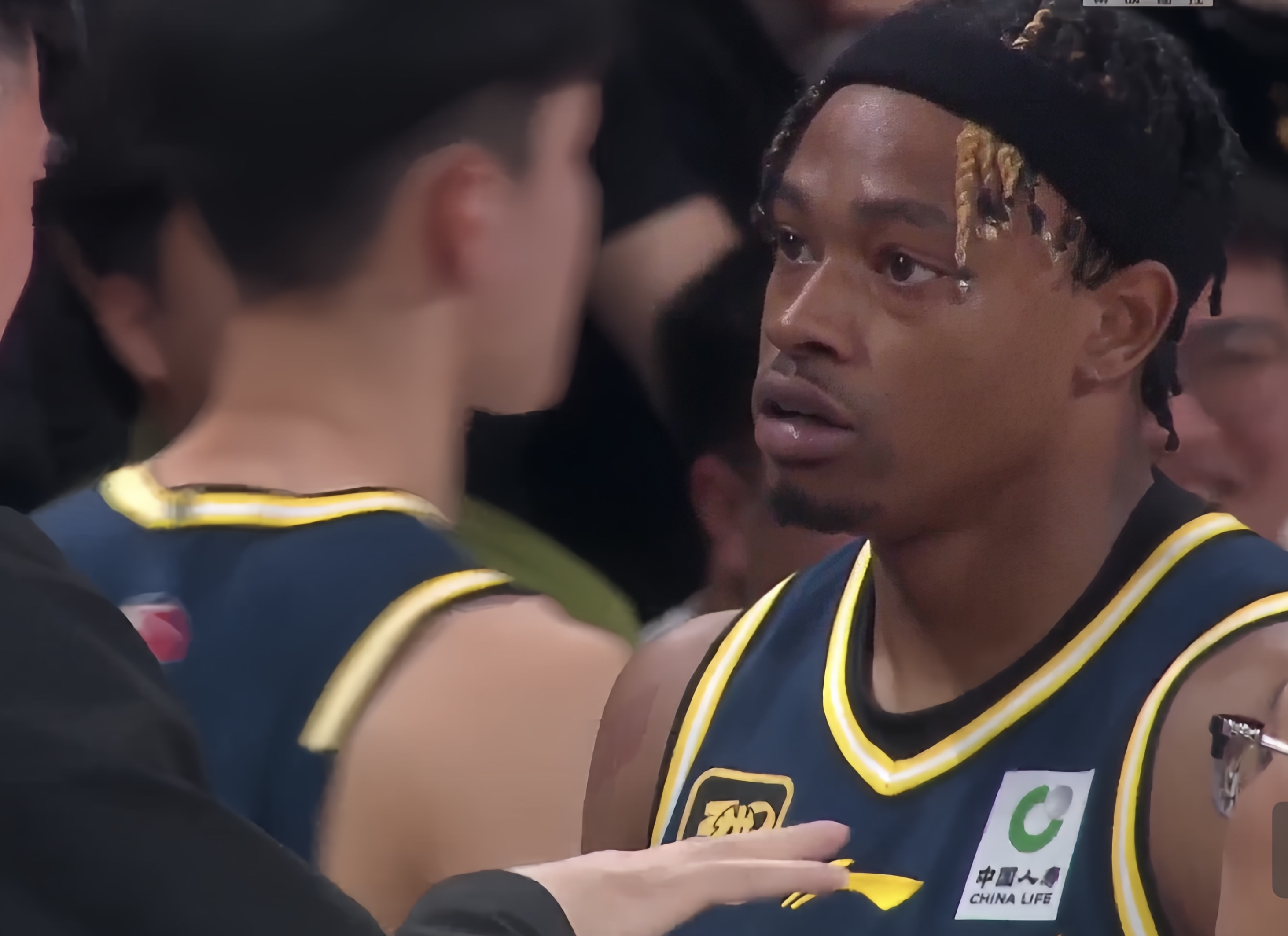 爱游戏官网-风云突变门兴格拉德巴赫窗口期复出首秀NBA总决赛今晚再迎强敌，现场解说直呼：字母哥在勇士比赛中逆转(活塞vs凯尔特人第一节腾讯网视频)